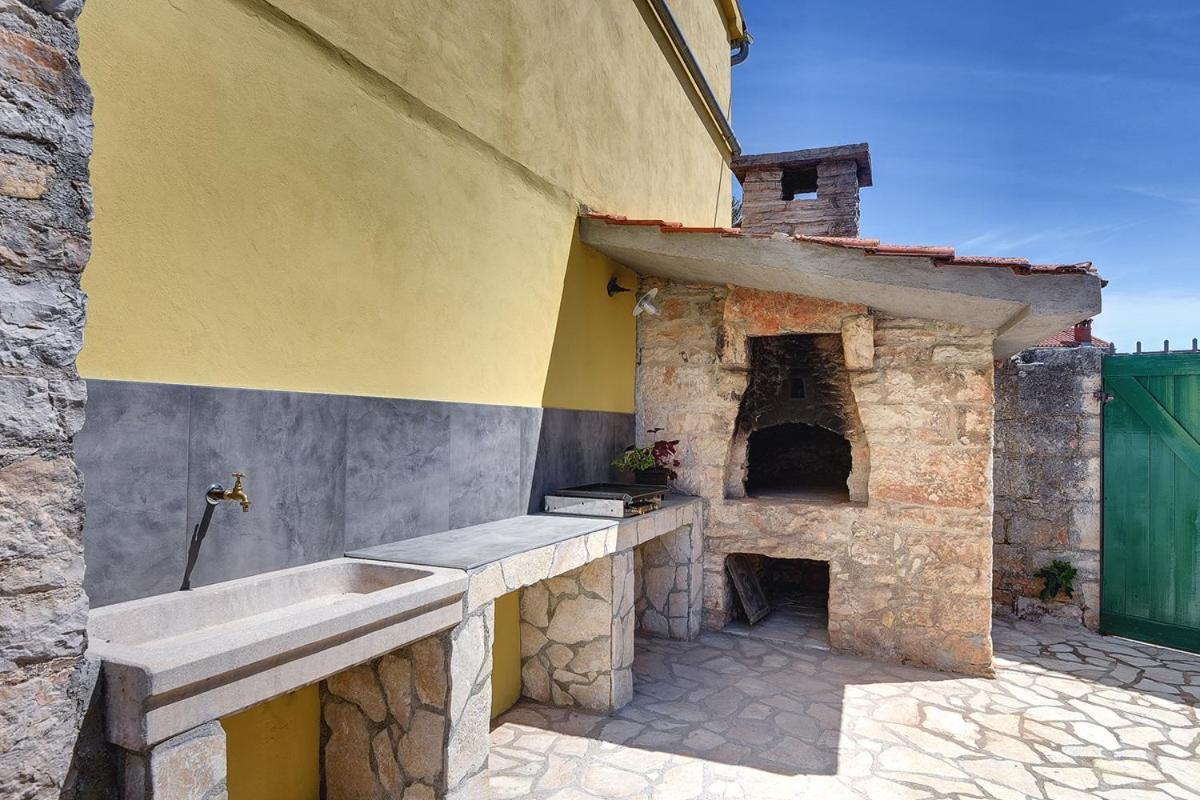 Villa Micol Gajana Exterior foto